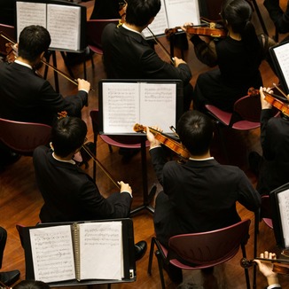 Hmmm Free Sheet Music by Anom for Violin and Trumpet/Cornet | Noteflight
